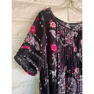 Torrid Size 1 (Plus) Black & Pink Paisley Trapeze Dress